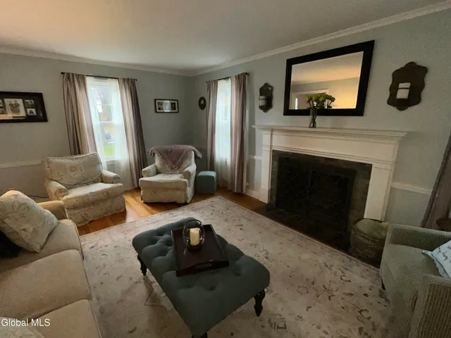 $519,900 | 91 Fernbank Avenue, Bethlehem, NY 12054