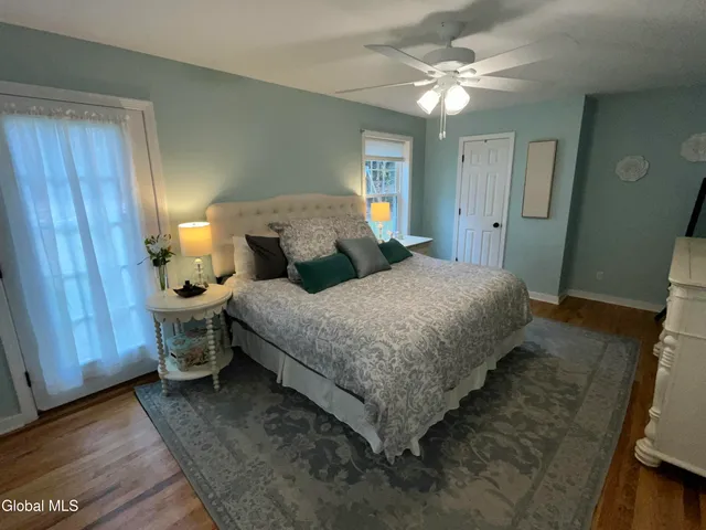 $519,900 | 91 Fernbank Avenue, Bethlehem, NY 12054