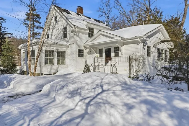$1,150,000 | 65 East Street, Hingham, MA 02043