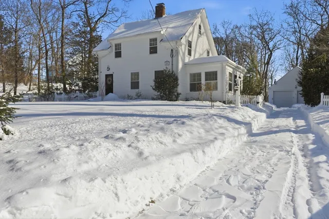 $1,150,000 | 65 East Street, Hingham, MA 02043