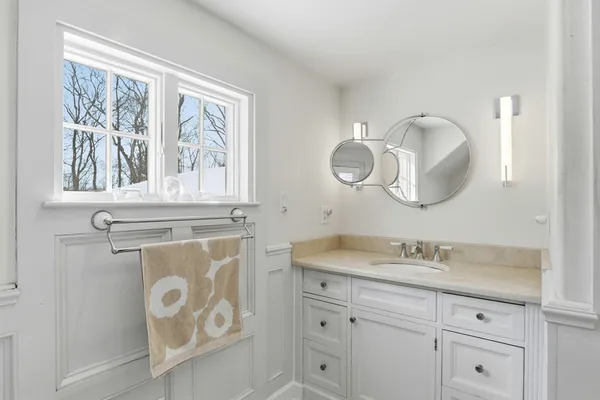 $1,150,000 | 65 East Street, Hingham, MA 02043