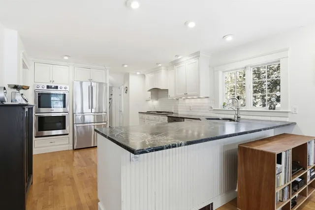 $1,150,000 | 65 East Street, Hingham, MA 02043