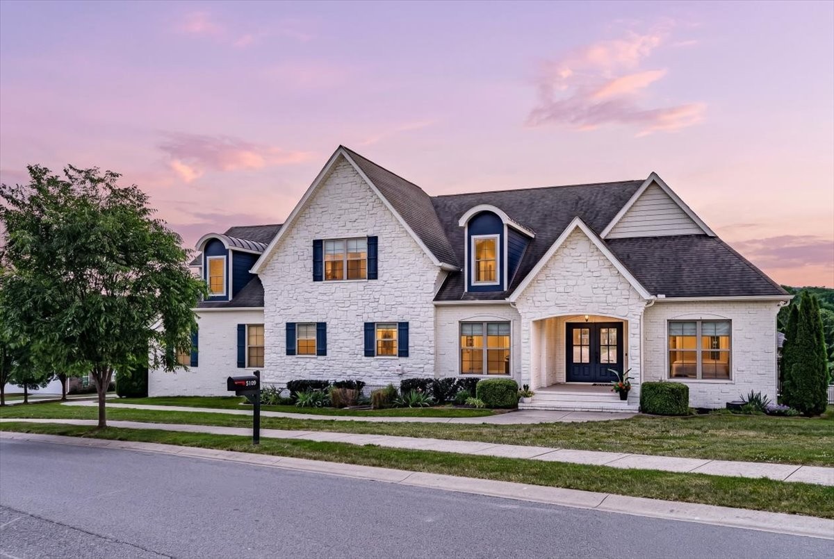 5109 Falling Water Road Nolensville, TN 37135 - Photo 3 of 46