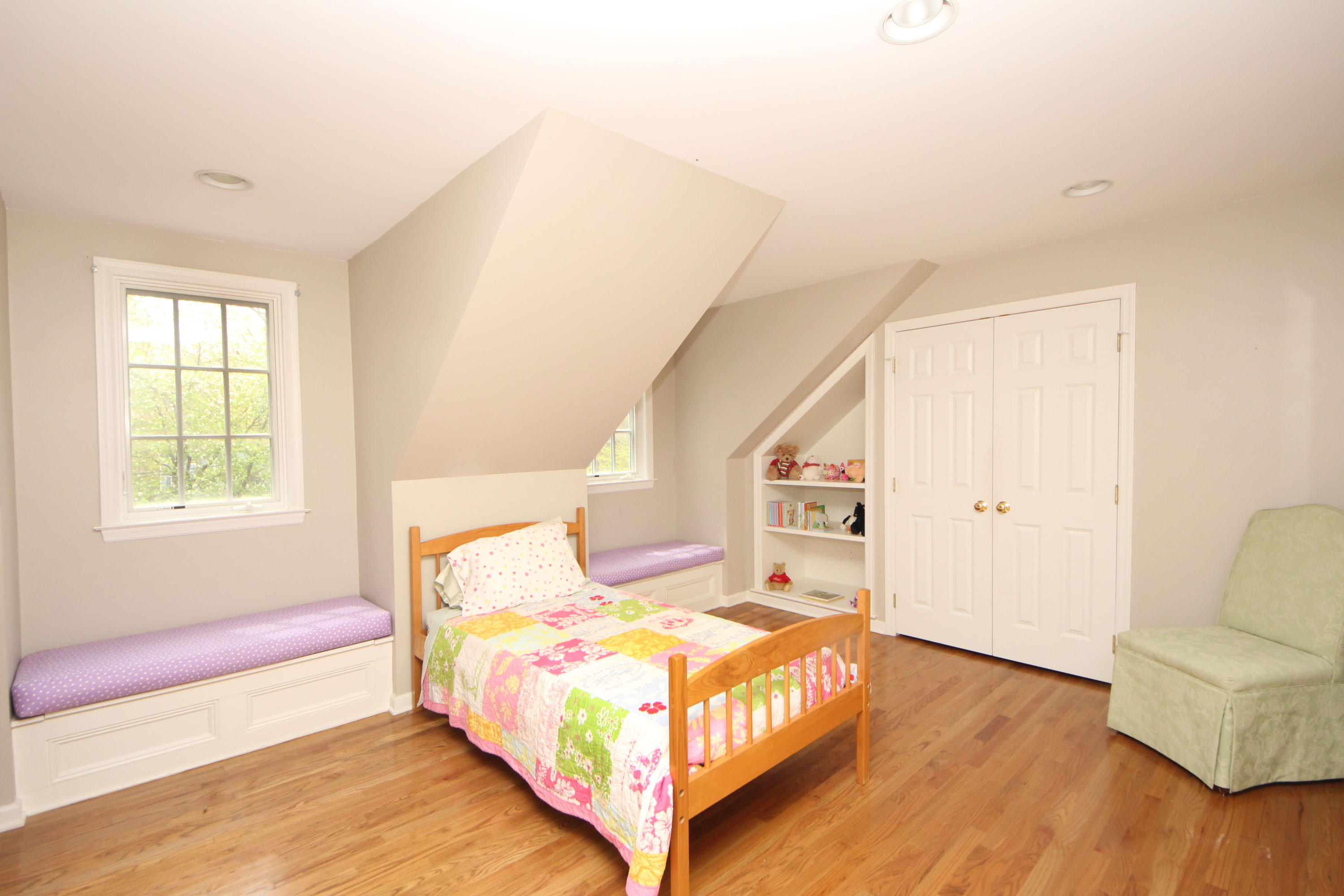 329 Laurel Road New Canaan, CT 06840 - Photo 22 of 30 Another Bedroom