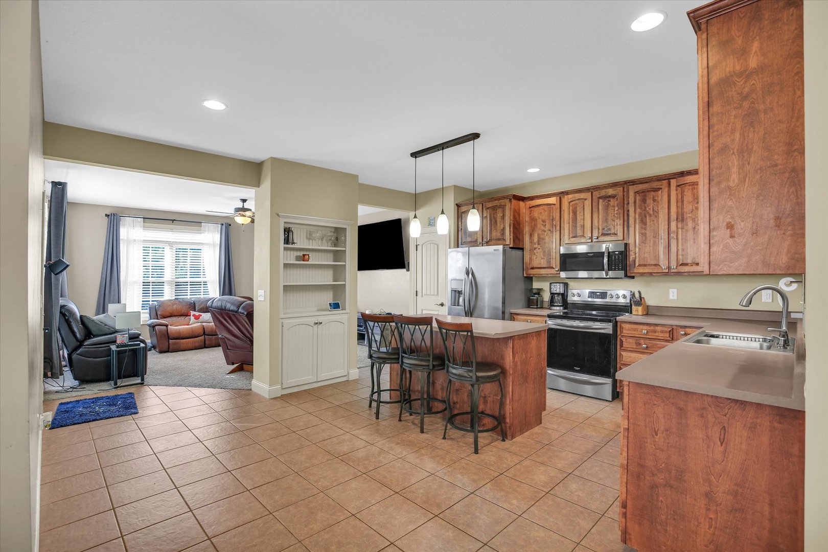3408 Boulder Ridge Drive Champaign, IL 61822 - Photo 11 of 43 Gallery Image 11