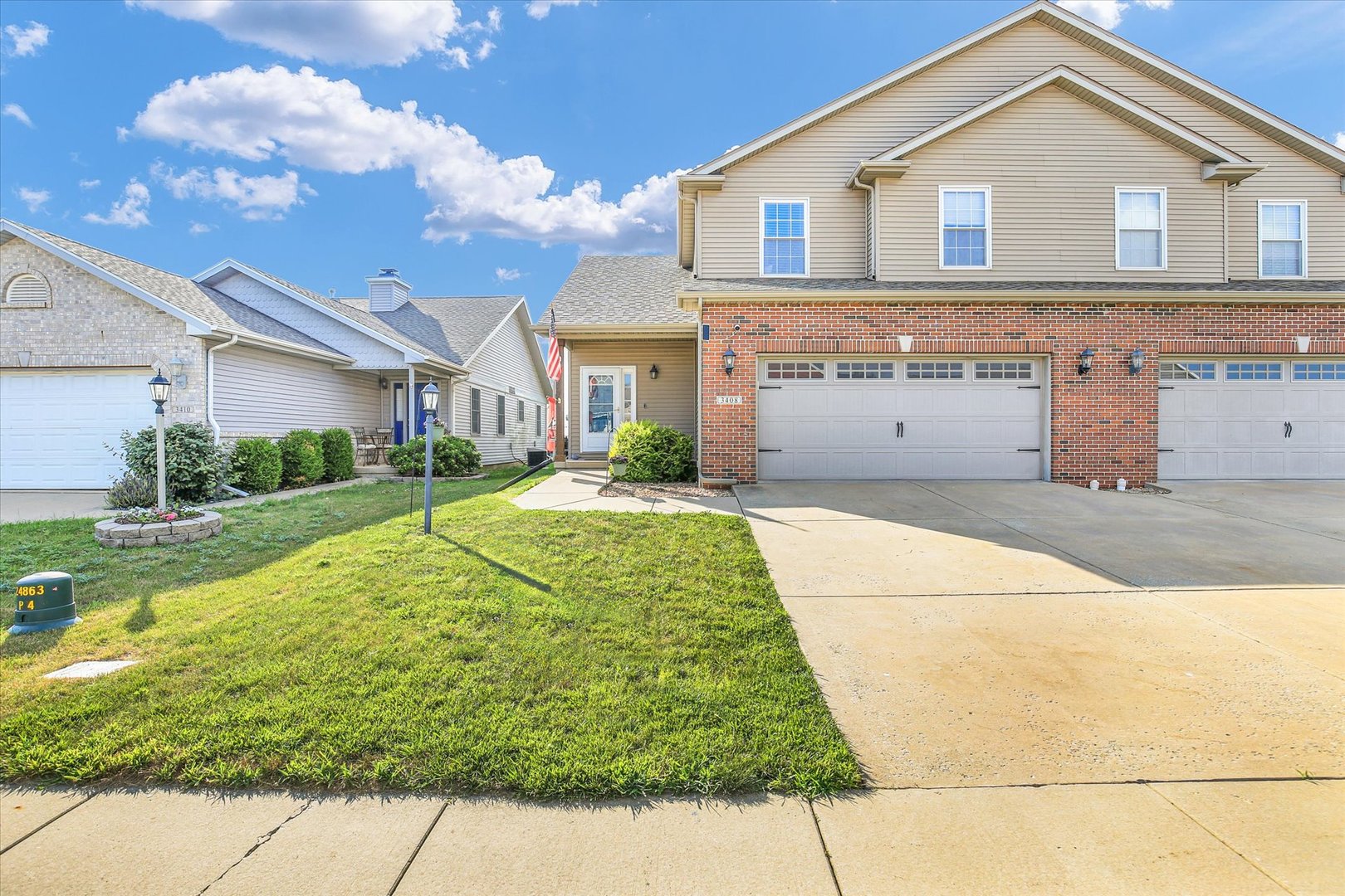 3408 Boulder Ridge Drive Champaign, IL 61822 - Photo 2 of 43 Gallery Image 2