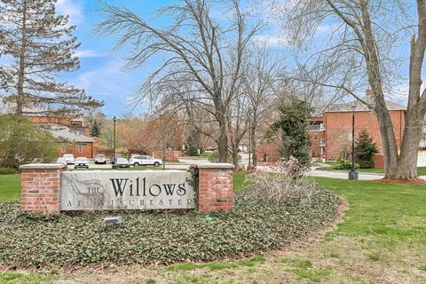 $725,000 | 7 Conant Road, Unit 53, Winchester, MA 01890