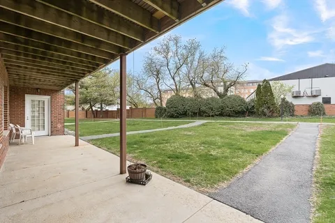 $725,000 | 7 Conant Road, Unit 53, Winchester, MA 01890
