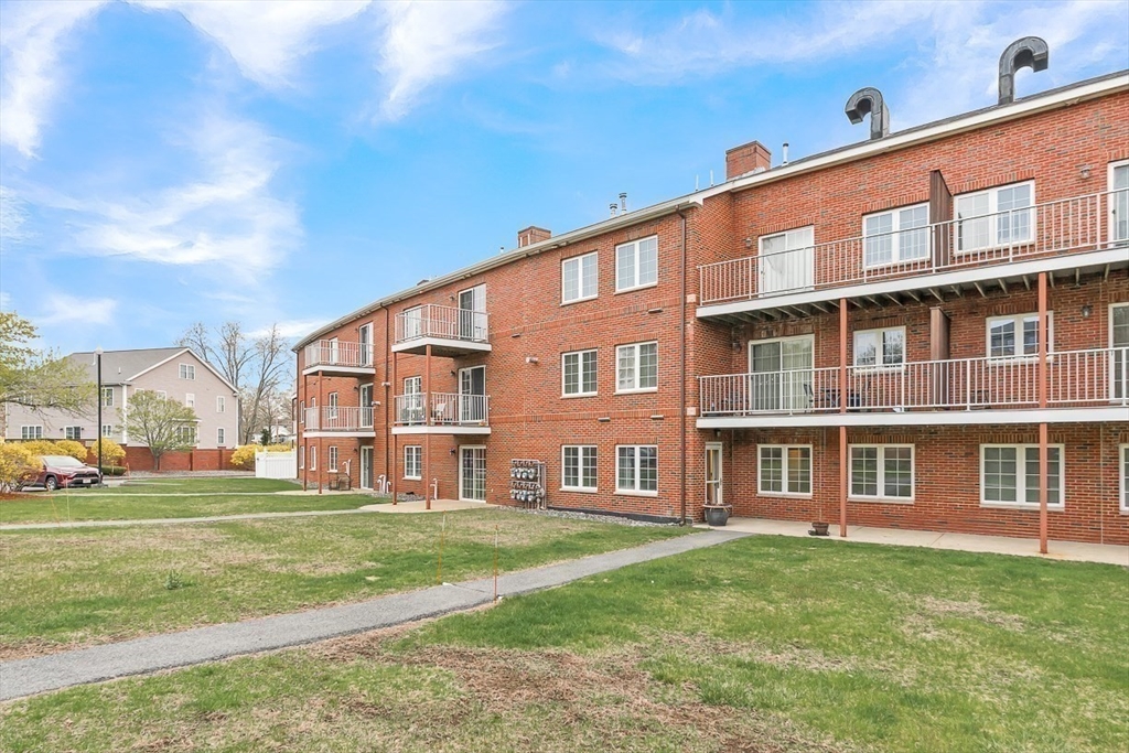 7 Conant Road, Unit 53 Winchester, MA 01890 - Photo 22 of 26