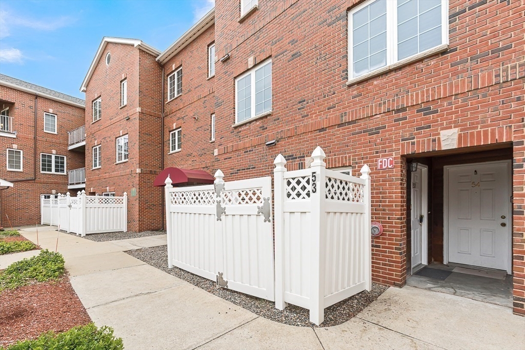 7 Conant Road, Unit 53 Winchester, MA 01890 - Photo 23 of 26