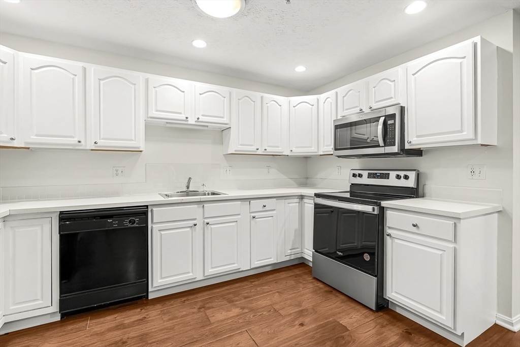 7 Conant Road, Unit 53 Winchester, MA 01890 - Photo 7 of 26