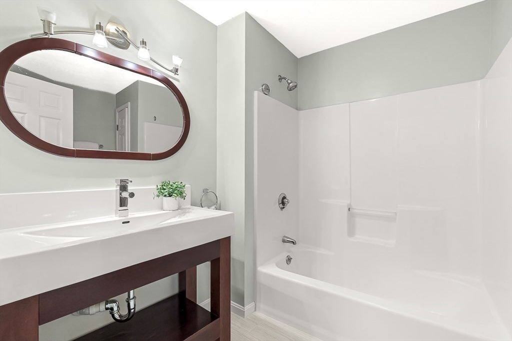 7 Conant Road, Unit 53 Winchester, MA 01890 - Photo 9 of 26