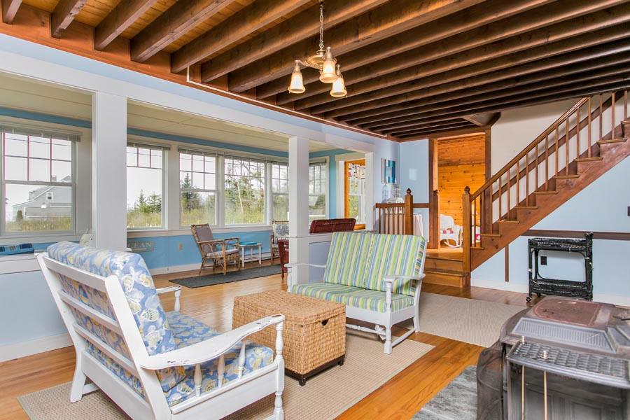 22 Spring Street East Boothbay, ME 04544 - Photo 11 of 27 Photo