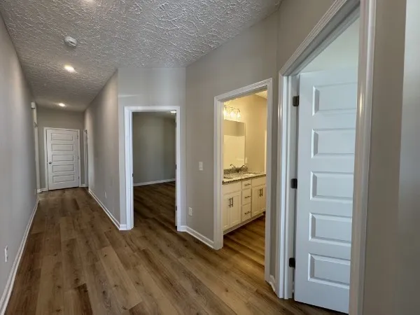 $399,900 | 8 Laurel View Street, Manchester, TN 37355