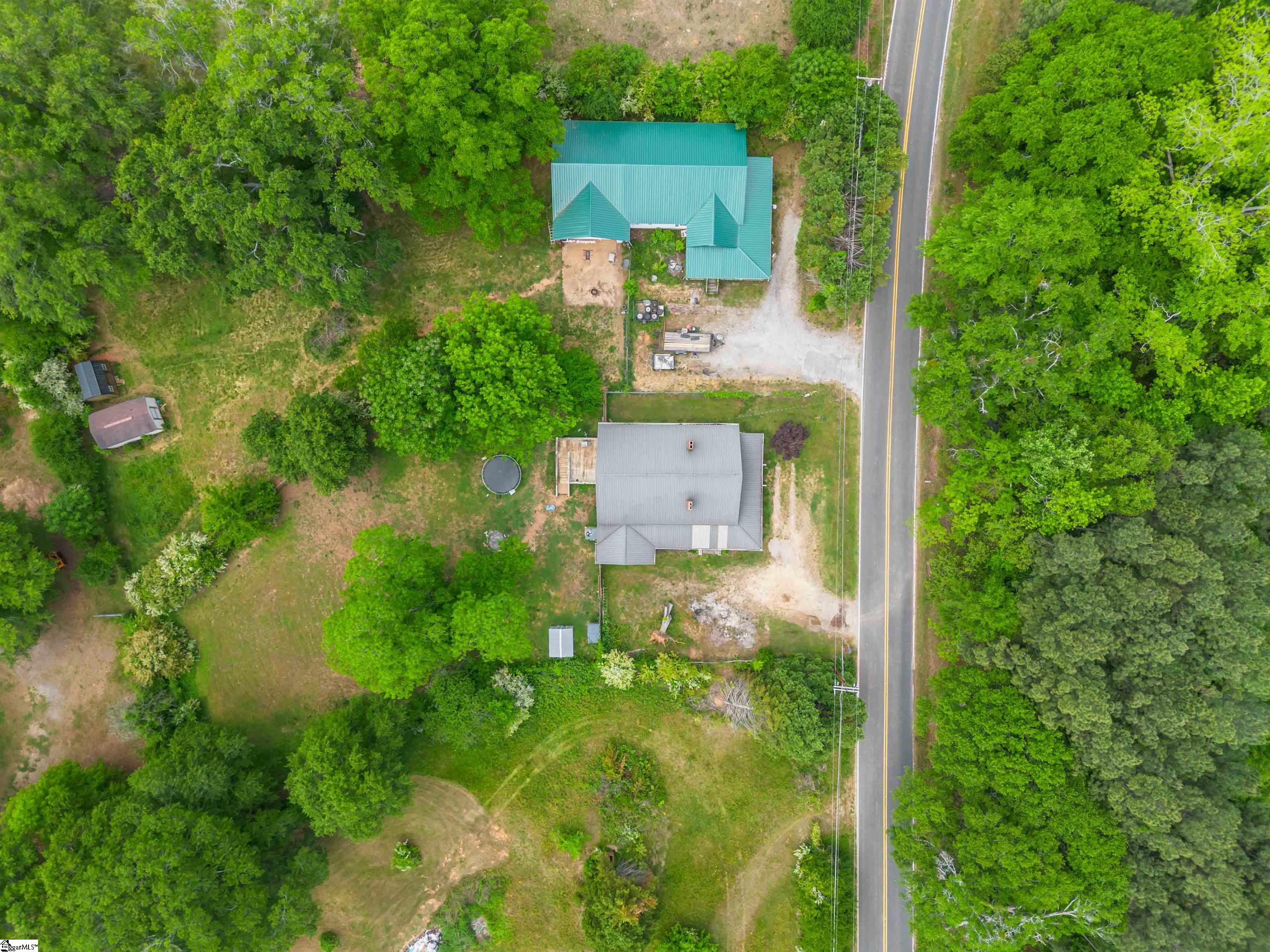 8768 Highway 92 Enoree, SC 29335 - Photo 32 of 35