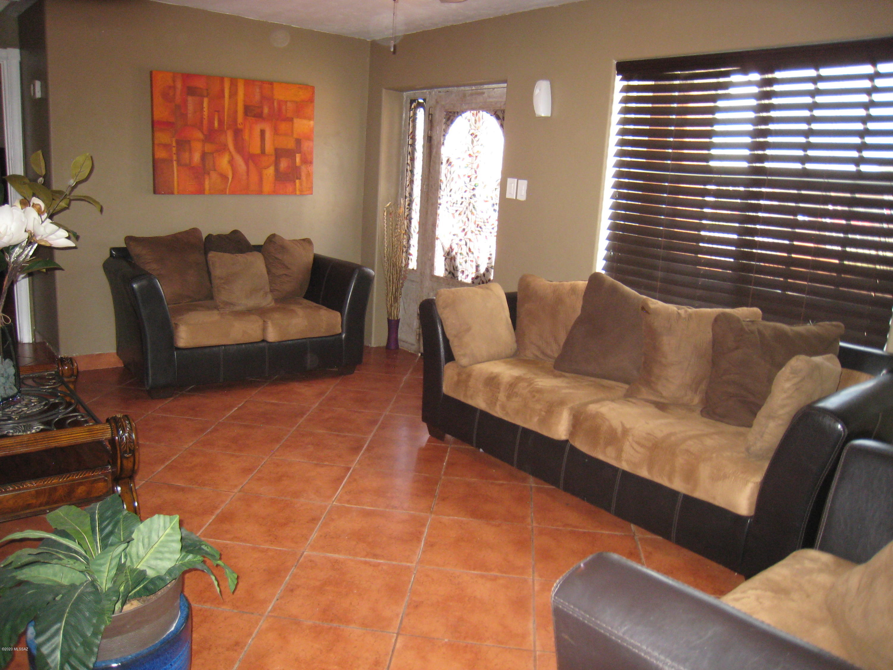 959 West Santa Rosa Street Tucson, AZ 85706 - Photo 7 of 50 Gallery Image 7