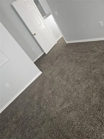 $2,100 | 302 Aylesbury Court, Kissimmee, FL 34758