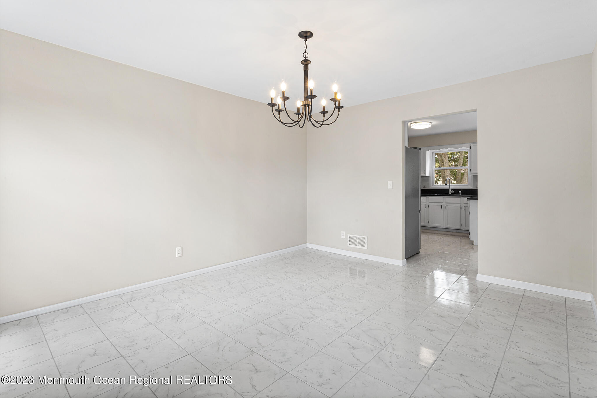 4360 Old Bridge Matawan Road Matawan, NJ 07747 - Photo 11 of 46 4360 Old Bridge Matawan Rd-Matawan-NJ-16