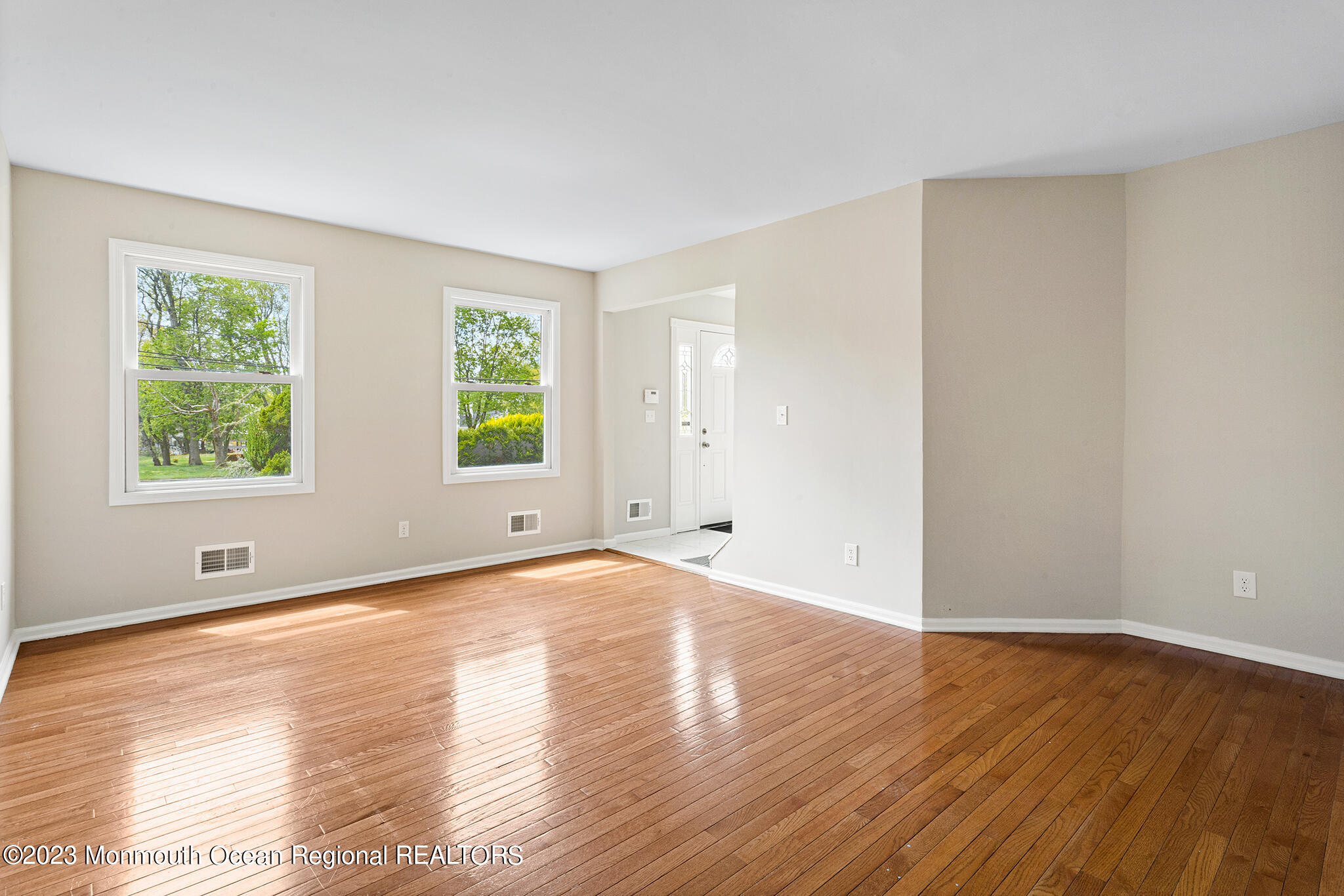 4360 Old Bridge Matawan Road Matawan, NJ 07747 - Photo 10 of 46 4360 Old Bridge Matawan Rd-Matawan-NJ-13