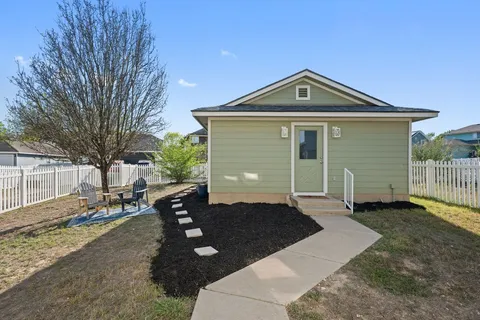 $319,000 | 173 Decker, Kyle, TX 78640