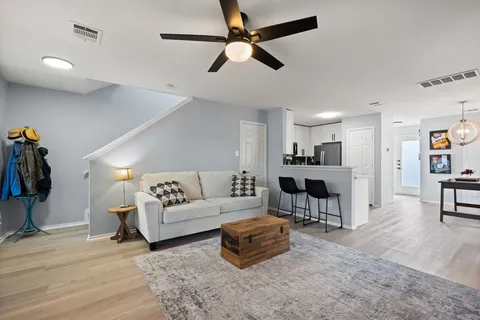 $319,000 | 173 Decker, Kyle, TX 78640