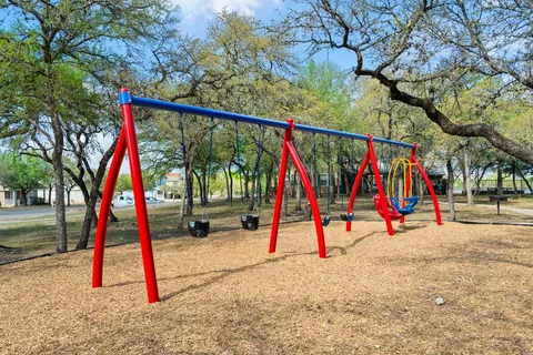 $319,000 | 173 Decker, Kyle, TX 78640