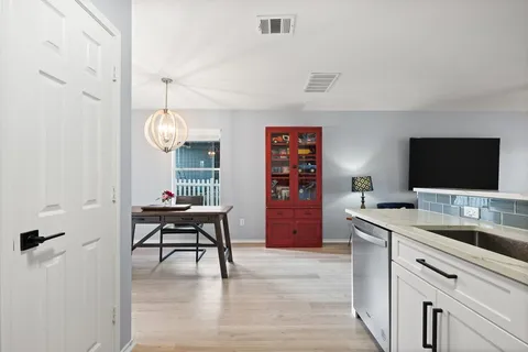 $319,000 | 173 Decker, Kyle, TX 78640