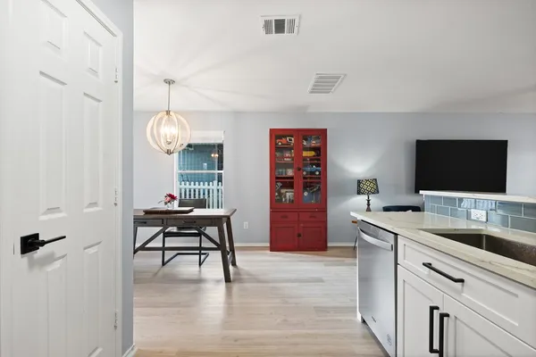 $319,000 | 173 Decker, Kyle, TX 78640