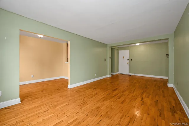 $399,900 | 59-30 108th Street, Unit 4P | South Corona