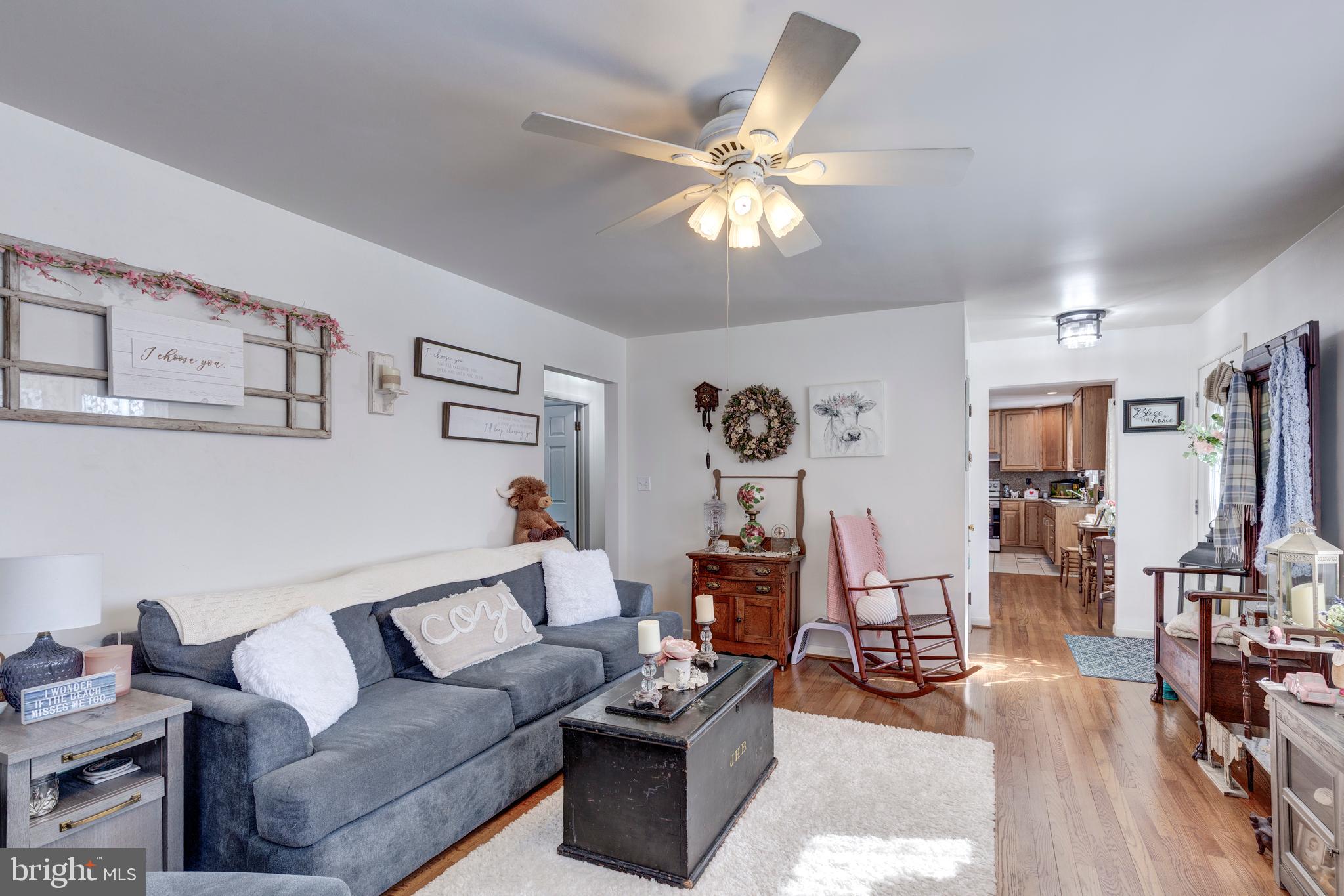 3820 Kump Station Road Taneytown, MD 21787 - Photo 15 of 59 a living room with furniture and wooden floor