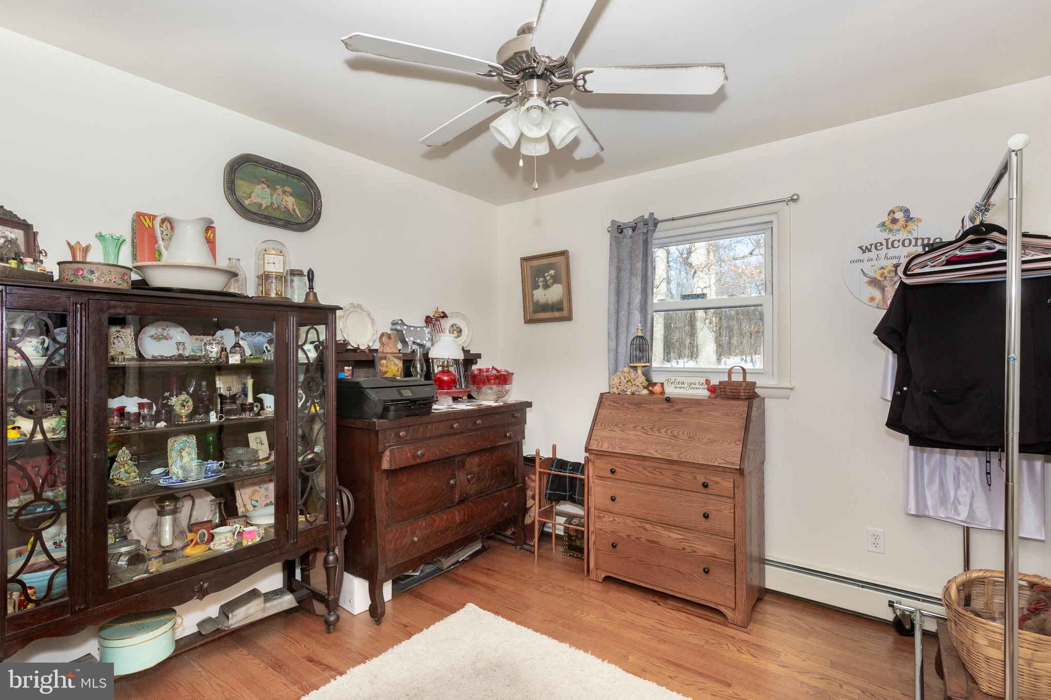 3820 Kump Station Road Taneytown, MD 21787 - Photo 20 of 59 a room with furniture and wooden floor