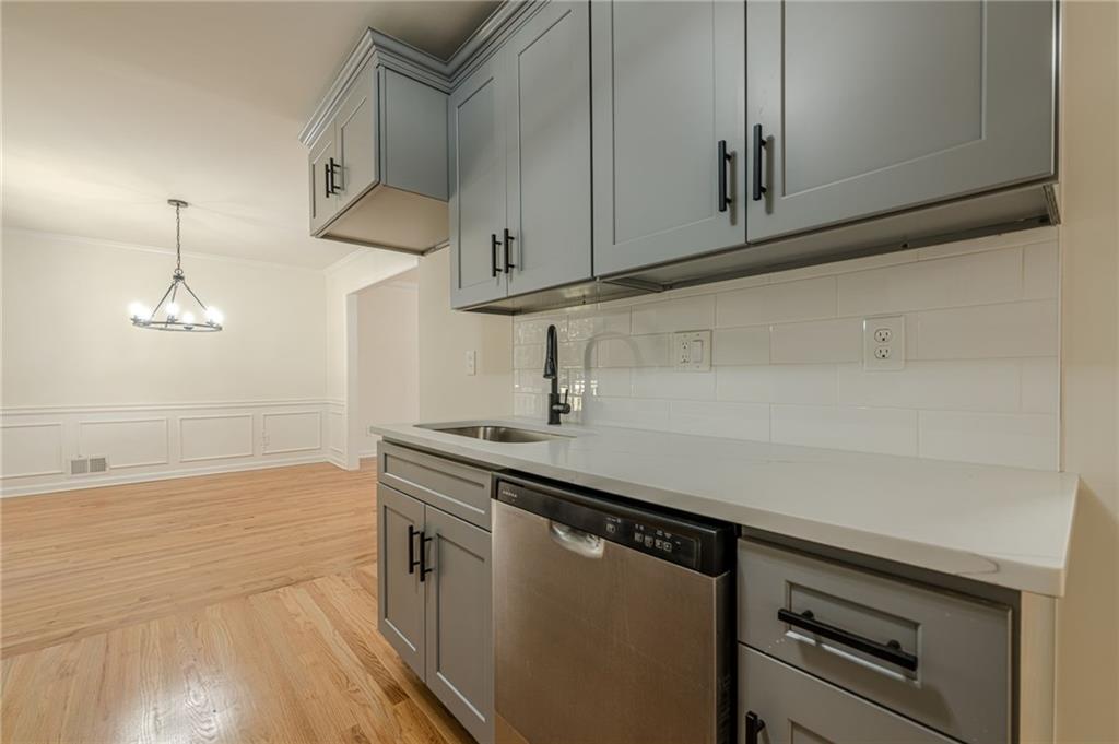 997 Carlisle Road Stone Mountain, GA 30083 - Photo 20 of 63