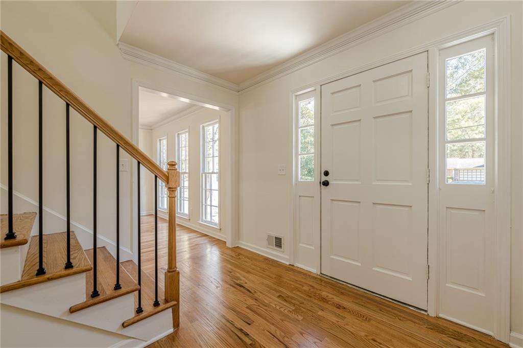 997 Carlisle Road Stone Mountain, GA 30083 - Photo 7 of 63