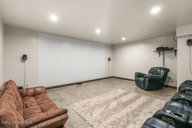 $1,350,000 | 15 Sandi Lane, Heron, MT 59844