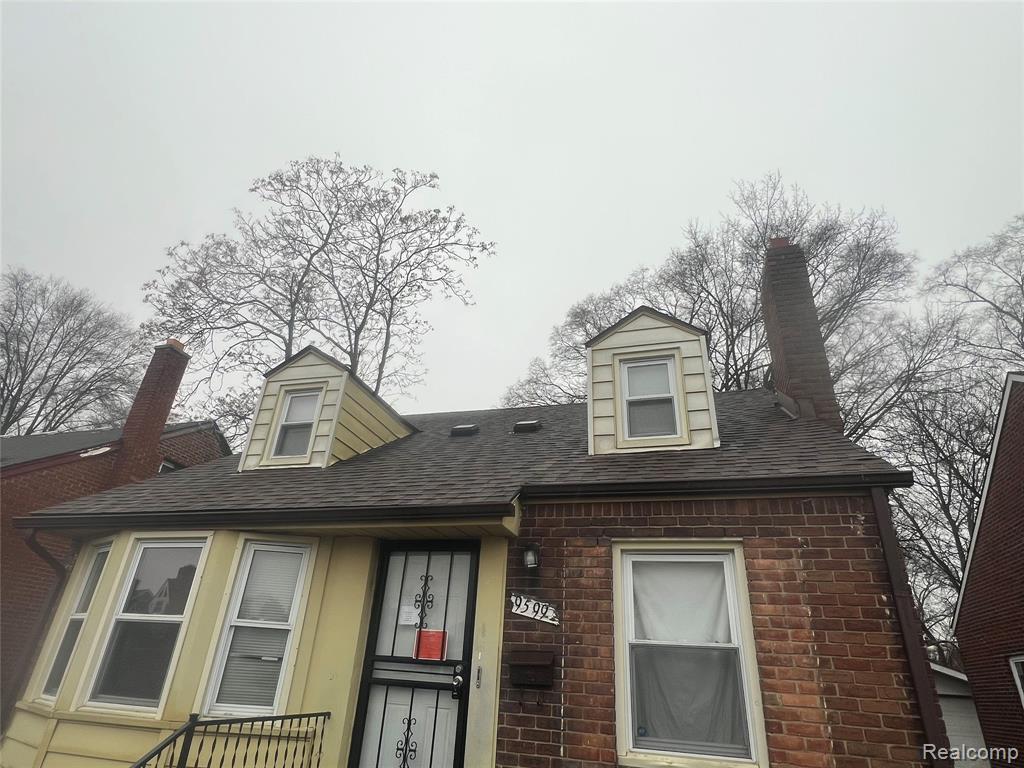 9599 Whitcomb Detroit, MI 48227 - Photo 3 of 38