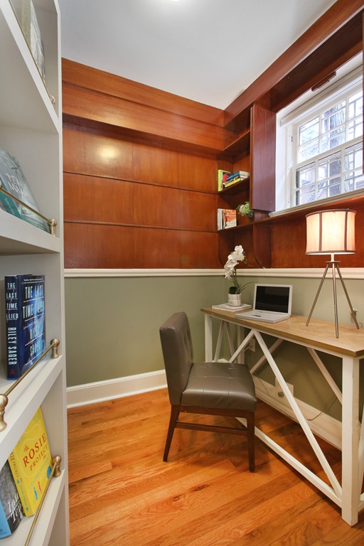 37 Beacon Street, Unit 5 Boston, MA 02108 - Photo 12 of 21