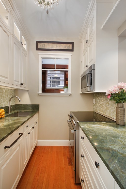 37 Beacon Street, Unit 5 Boston, MA 02108 - Photo 14 of 21