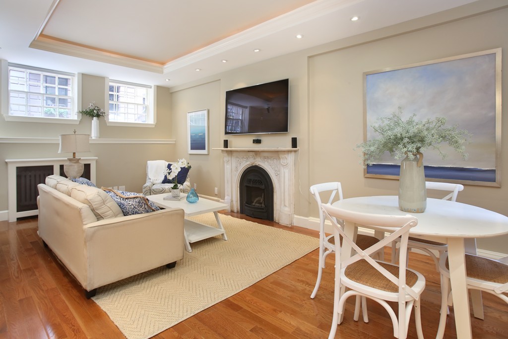 37 Beacon Street, Unit 5 Boston, MA 02108 - Photo 5 of 21