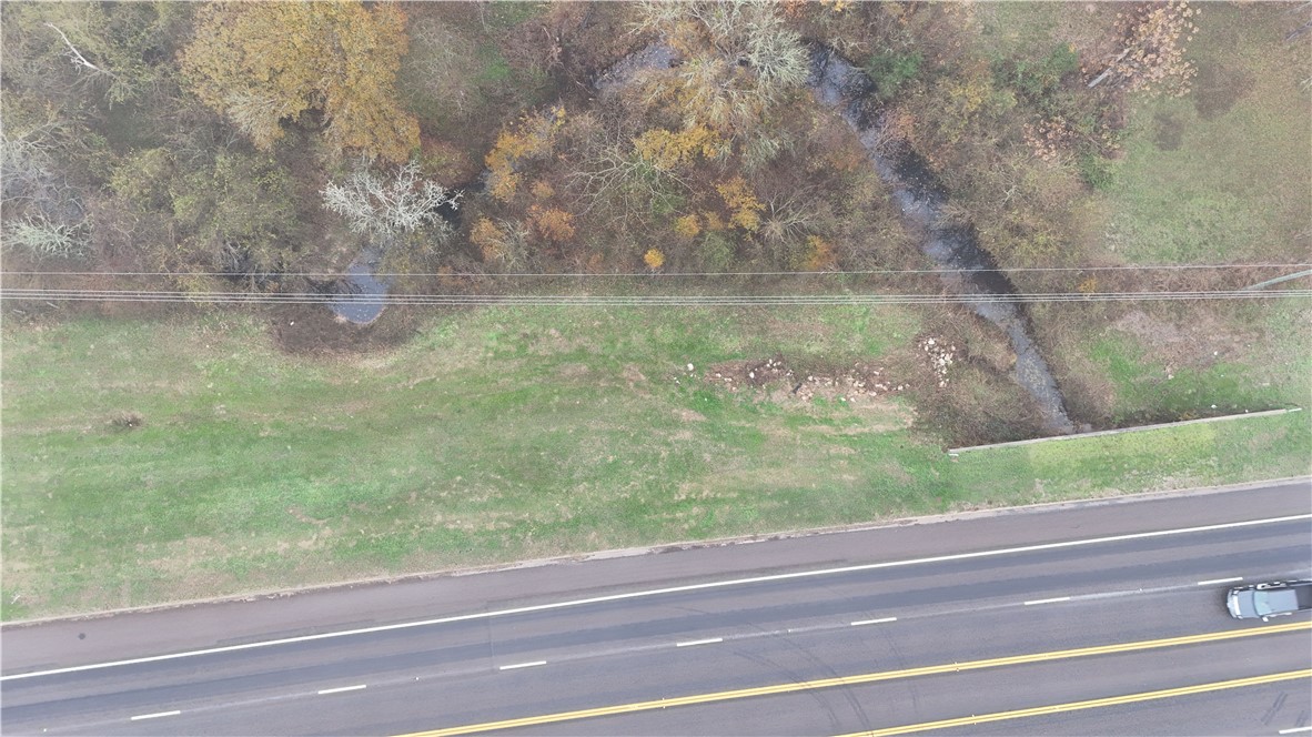 6 Calvert Tx 77837 Calvert, TX 77837 - Photo 1 of 4 a view of a yard from a window