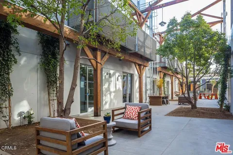 $1,100,000 | 527 Molino Street, Unit 110, Los Angeles, CA 90013