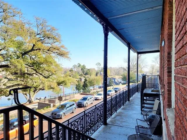 $442,000 | 522 Front Street, Unit B, Natchitoches, LA 71457