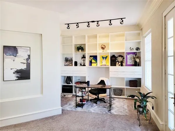 $442,000 | 522 Front Street, Unit B, Natchitoches, LA 71457