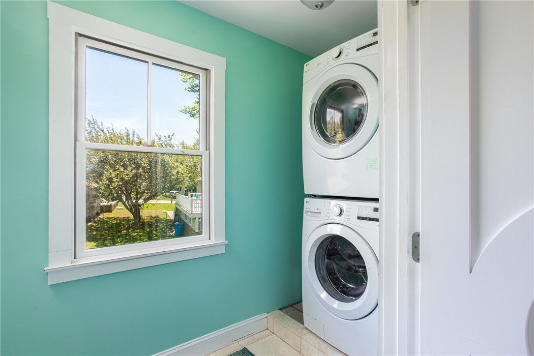 27 Continental Drive Middletown, RI 02842 - Photo 28 of 44