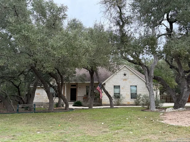 $600,000 | 632 Copper Rim, Spring Branch, TX 78070