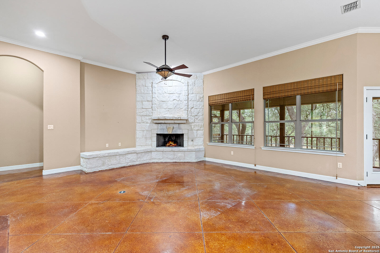 632 Copper Rim Spring Branch, TX 78070 - Photo 10 of 45 a view of an empty room with a window