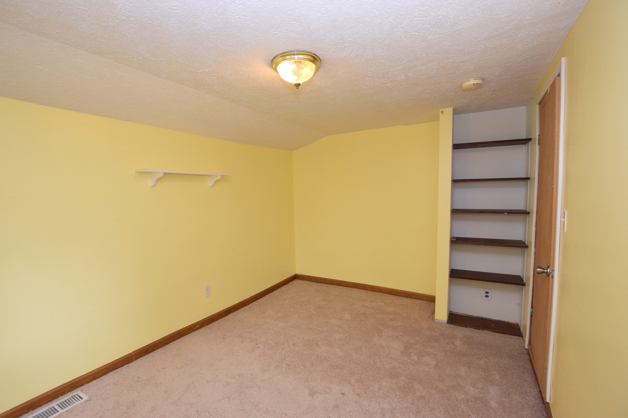 4275 East Paynetown Road Bloomington, IN 47401 - Photo 5 of 16