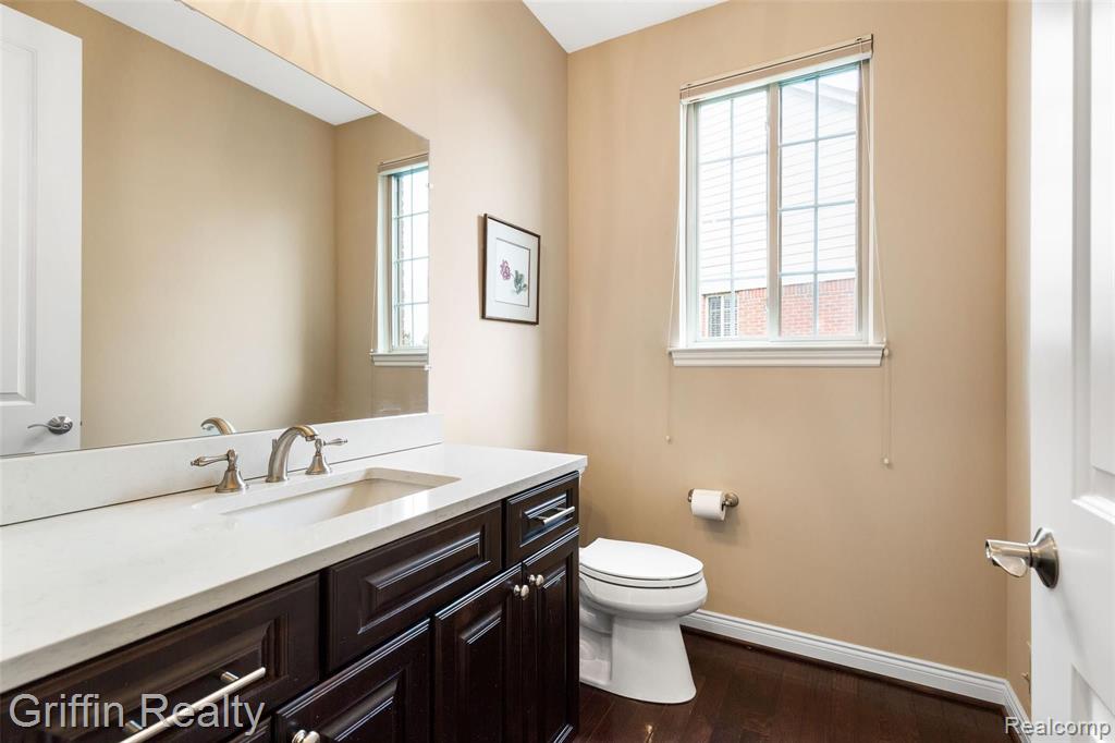 3763 Windingbrook Circle, Unit 35 Rochester Hills, MI 48309 - Photo 8 of 44
