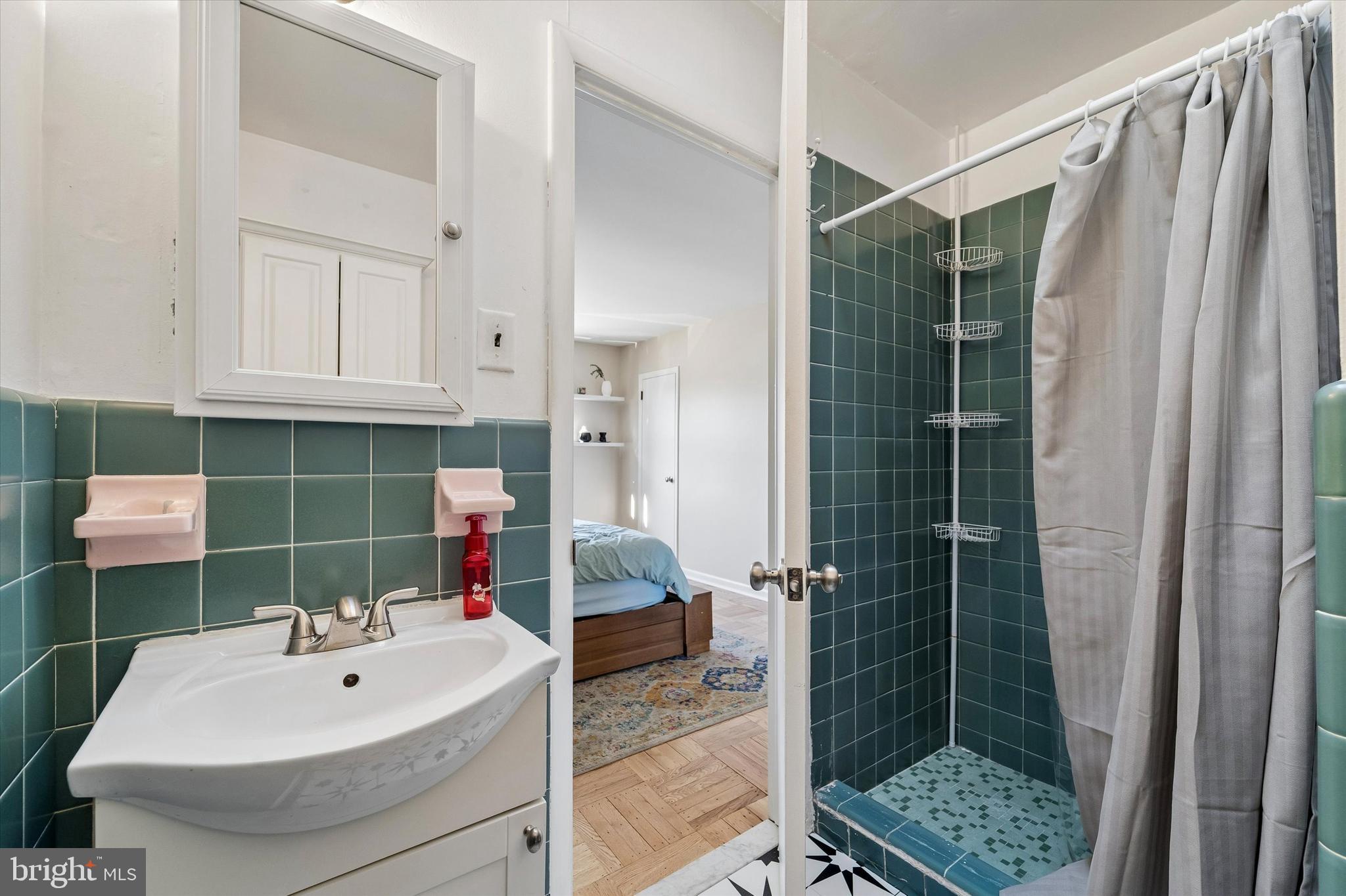 19 Juniper Road Havertown, PA 19083 - Photo 13 of 24 a bathroom with a shower and a sink