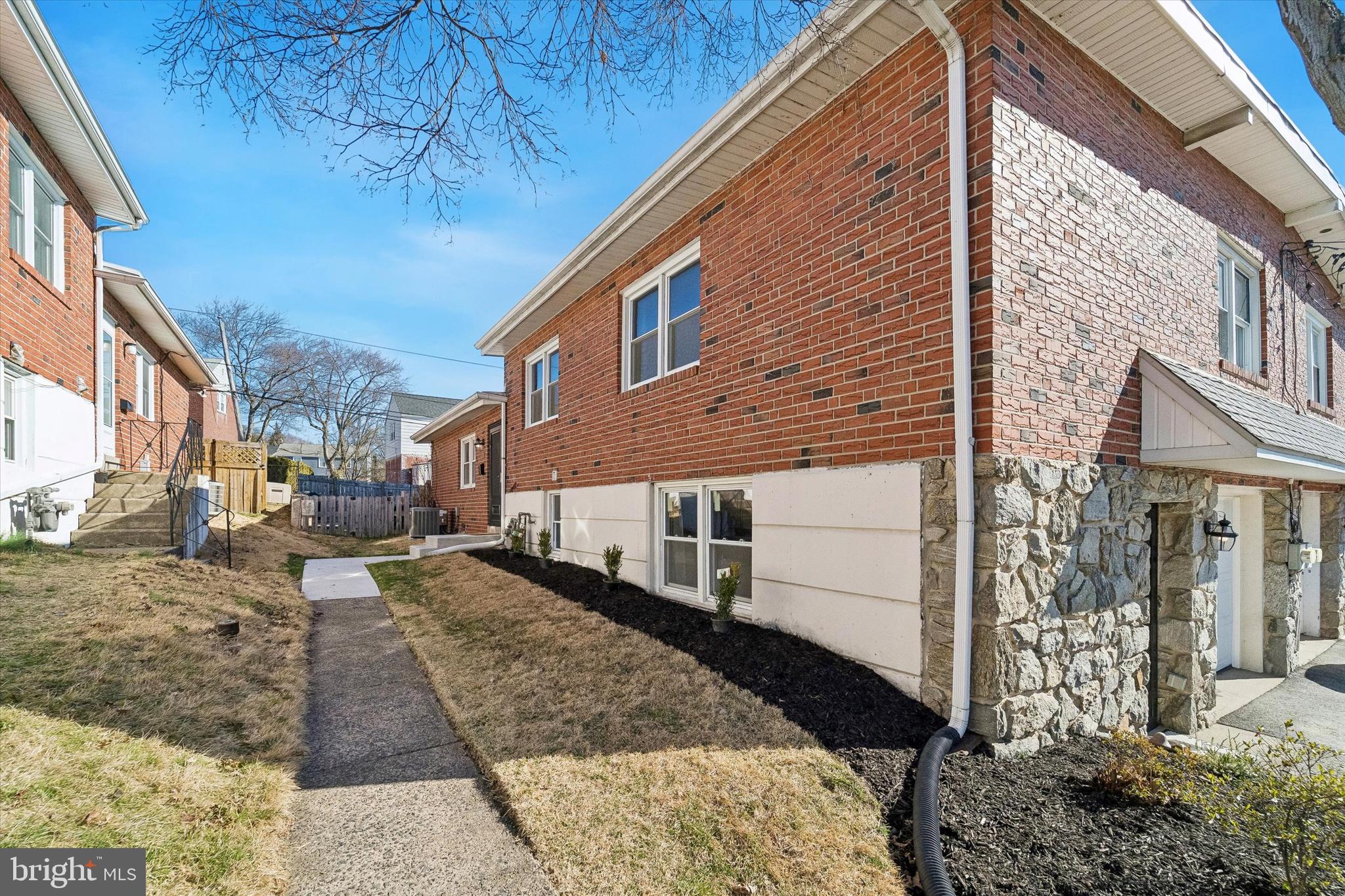 19 Juniper Road Havertown, PA 19083 - Photo 2 of 24 a view of a back yard of the house
