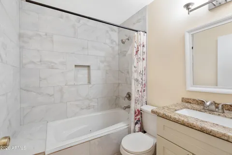 $375,000 | 5210 East Coronado Circle, Phoenix, AZ 85044